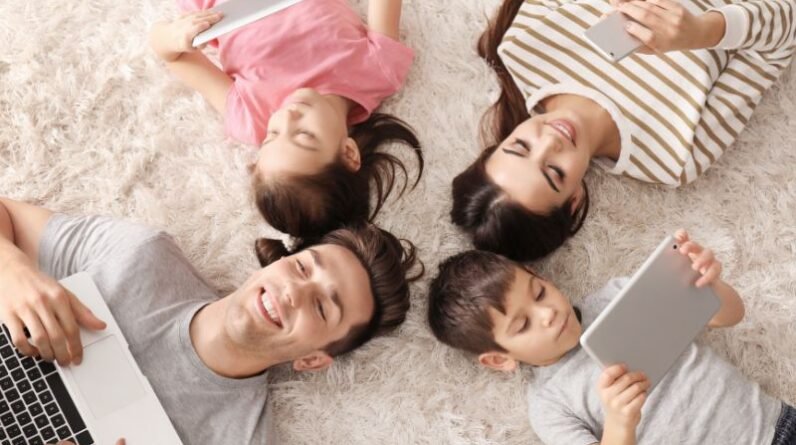 Smart Siblings: Gadgets for Interactive Family Bonding