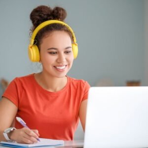 Online Learning: Pros and Cons of Virtual Education